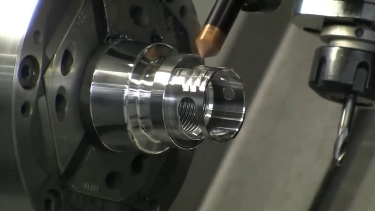 机器人马拉松“荣耀”夺冠背后蓝思科技尖端制造实力(图1)