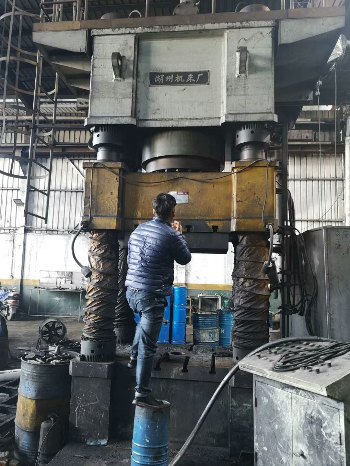 2026年4月油压机厂家推荐精工制造适配多场景压力成型作业(图1)