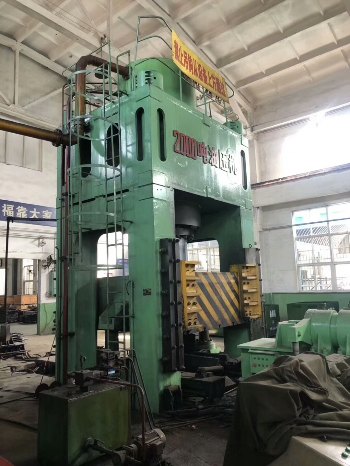 2026年北京限行尾号限行时间最新规定(本地车+外地车进京)(图1)