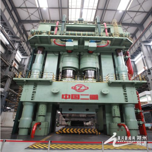 河北：一把防爆锤打破垄断炼成单项冠军(图1)