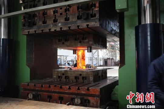 建设机械2025年归母净利润亏损2197亿元租赁收入占比升至7835%但毛利率为-1117%(图1)